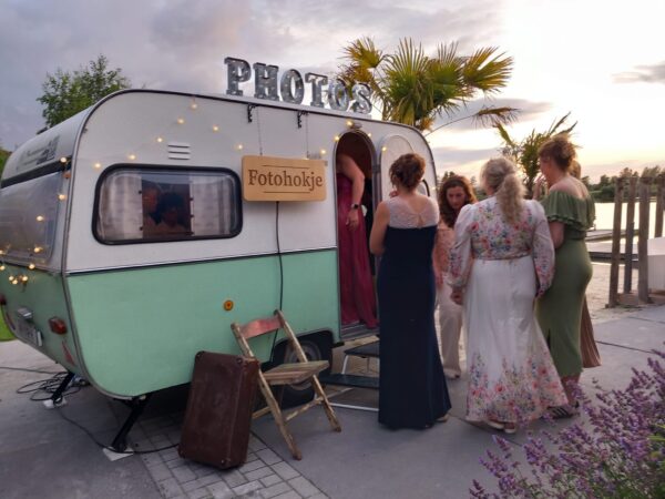 photoboothsverhuur caravan photobooth