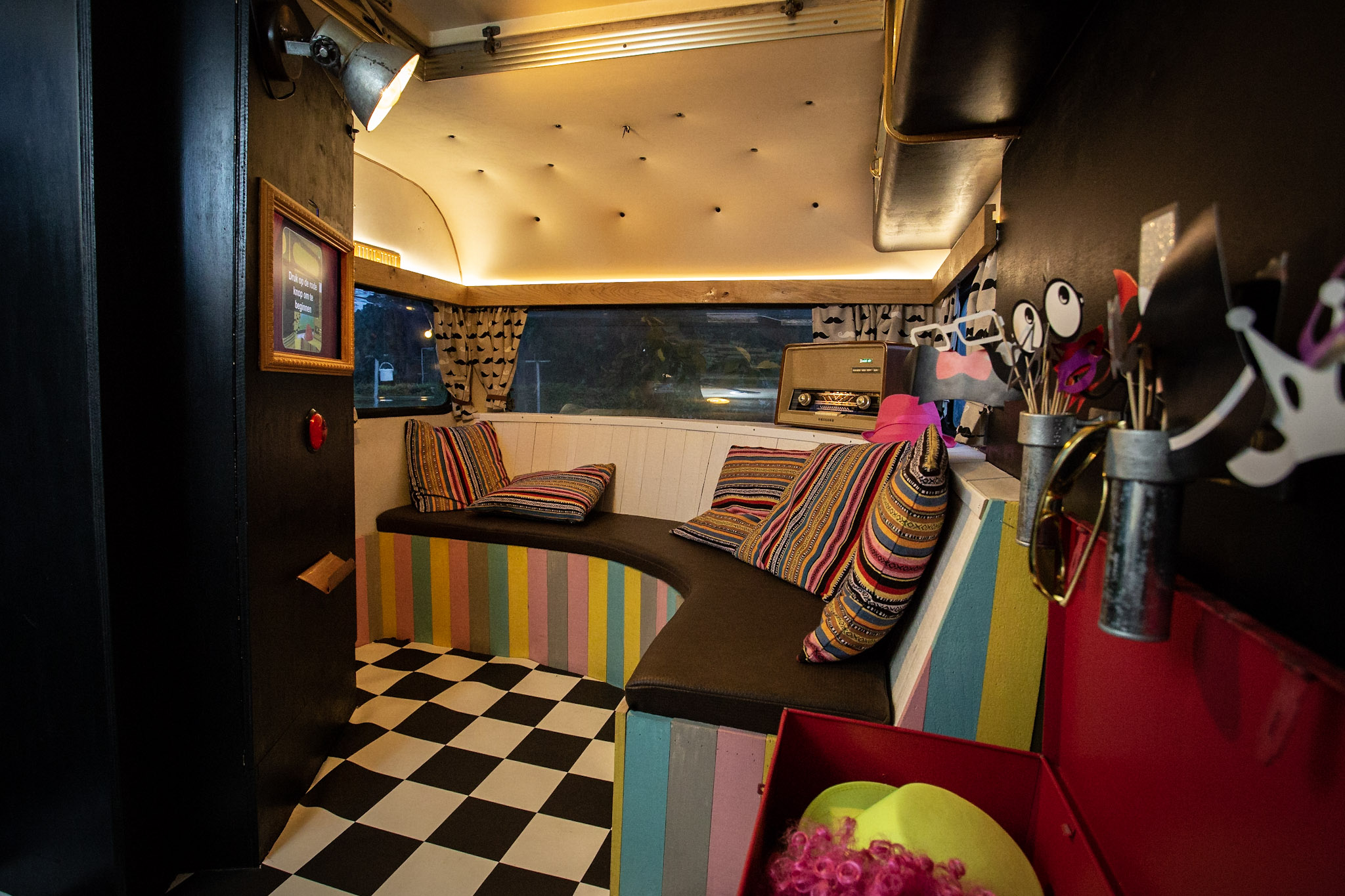 Karaoke caravan huren